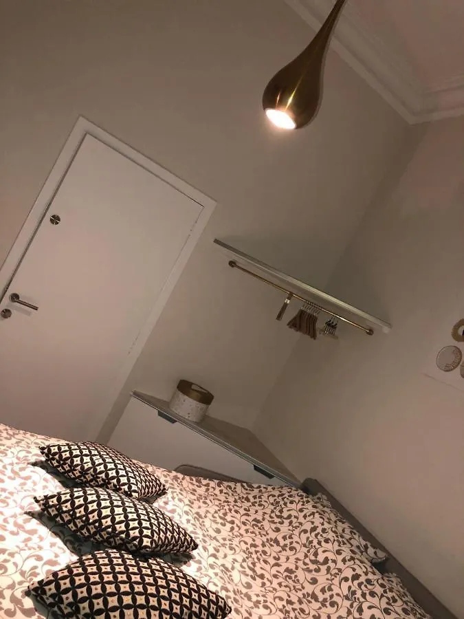 Olives Bed & Breakfast Brussels Belgium